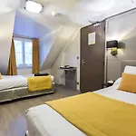 Pratic Hotel 2*