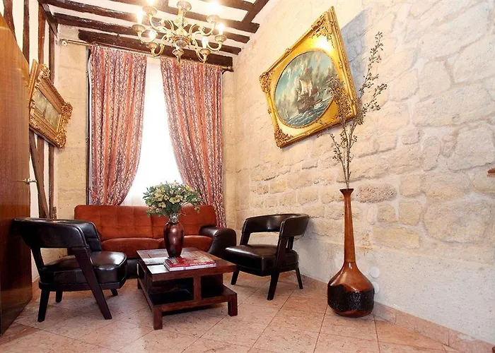 براتيك فندق