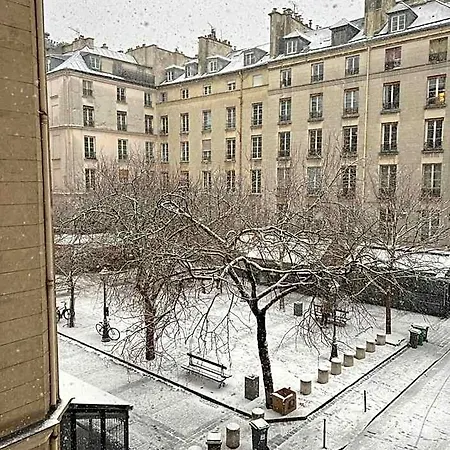 Pratic Hotel
