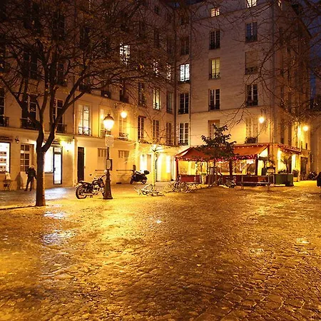 Pratic 2* Paris